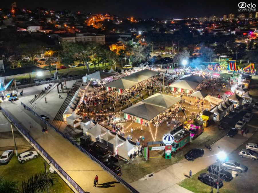 Praça Arautos da Paz se transforma numa autêntica Vila Italiana neste fim de semana